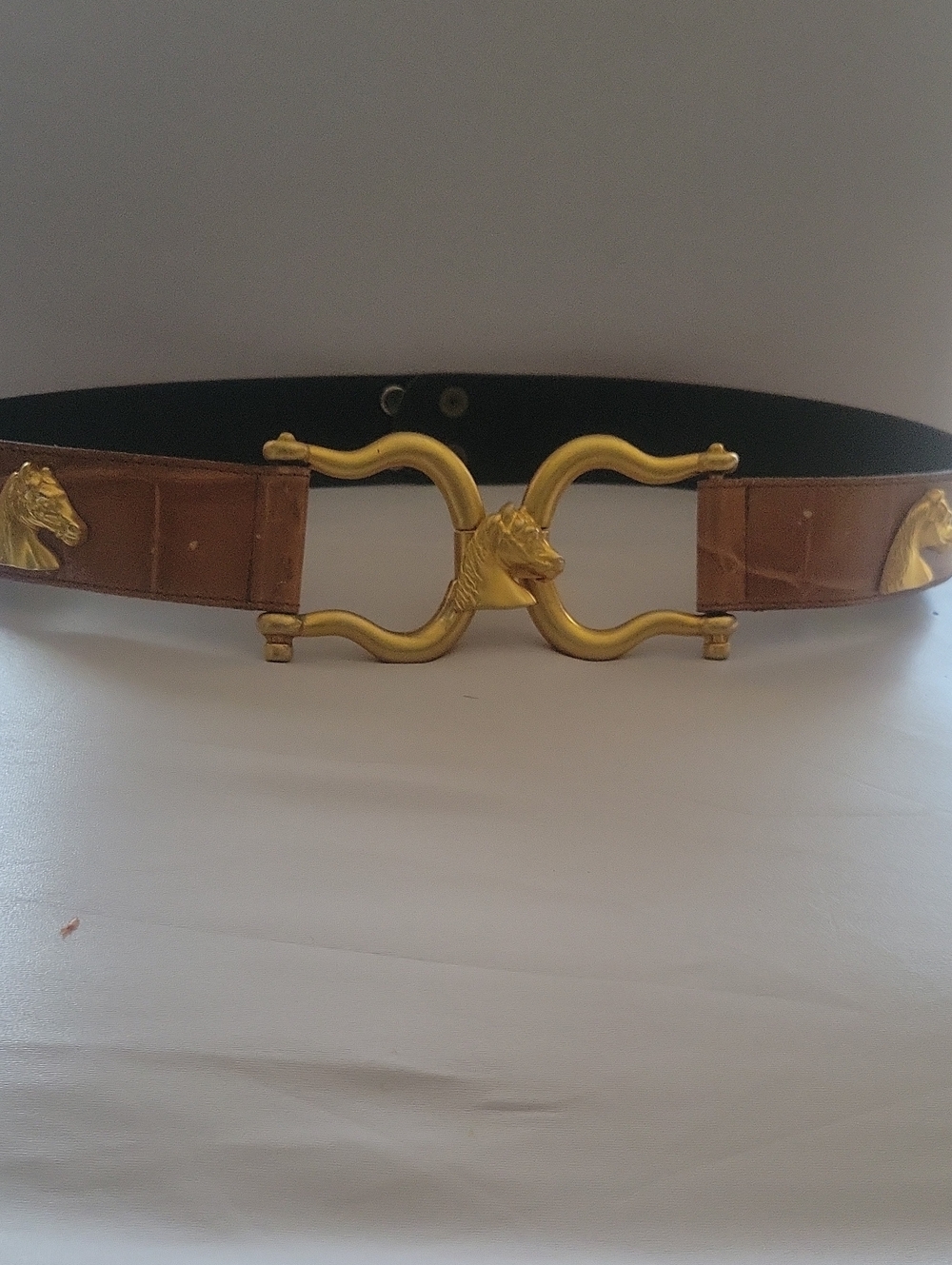 Equestrian Horse Head Gold Buckle Belt in Brown
